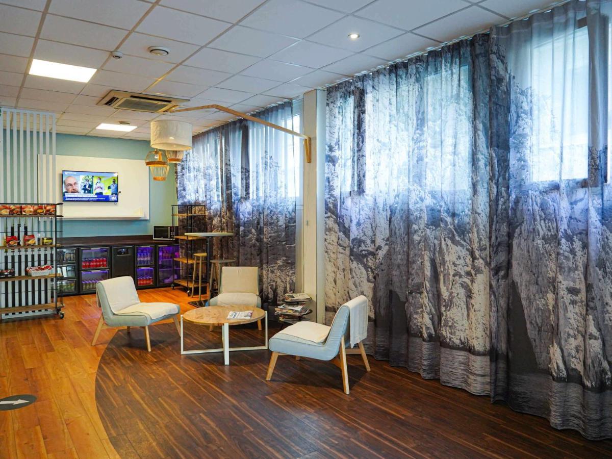 Ibis Styles Marseille Centre Prado Place Castellane Exterior photo