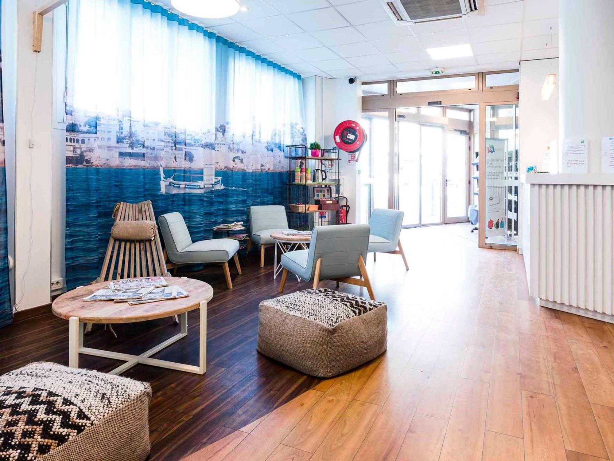 Ibis Styles Marseille Centre Prado Place Castellane Exterior photo